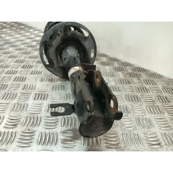 Amortiguador Delantero Izquierdo para Mazda Cx-3 (Dk)