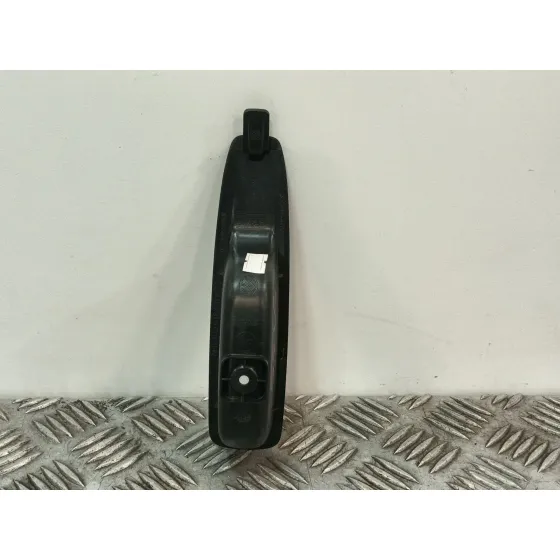 Plastico Varios para Mazda Cx-3 (Dk)