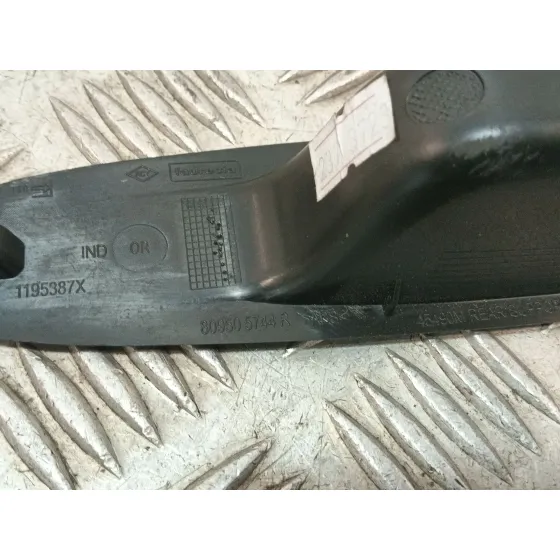 Plastico Varios para Mazda Cx-3 (Dk)