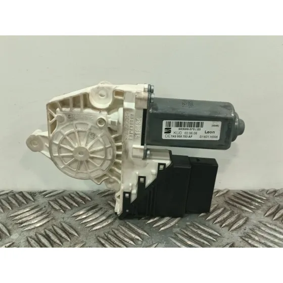 Motor Elevalunas Trasero Izquierdo para Seat Leon (1P1)