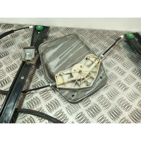 Elevalunas Delantero Izquierdo para Volkswagen Golf V Berlina (1K1)