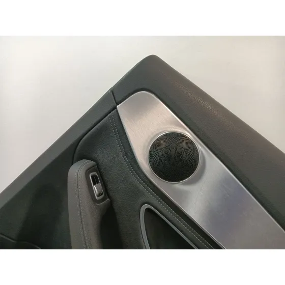 Guarnecido Puerta Trasera Derecha para Mercedes-Benz Clase C (W205)