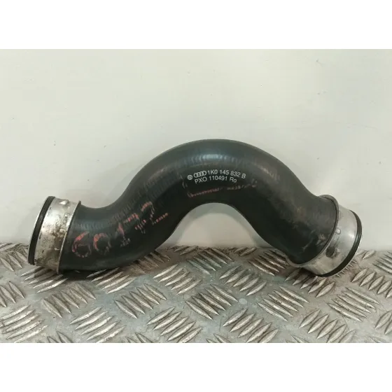 Tubo para Volkswagen Golf V (1K1)