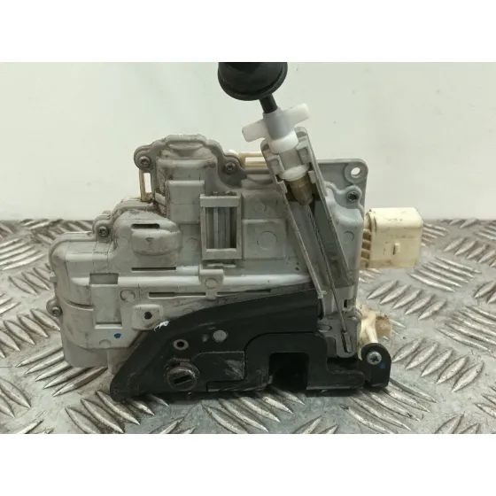 Cerradura Puerta Trasera Izquierda para Volkswagen Passat B7 Variant (365)