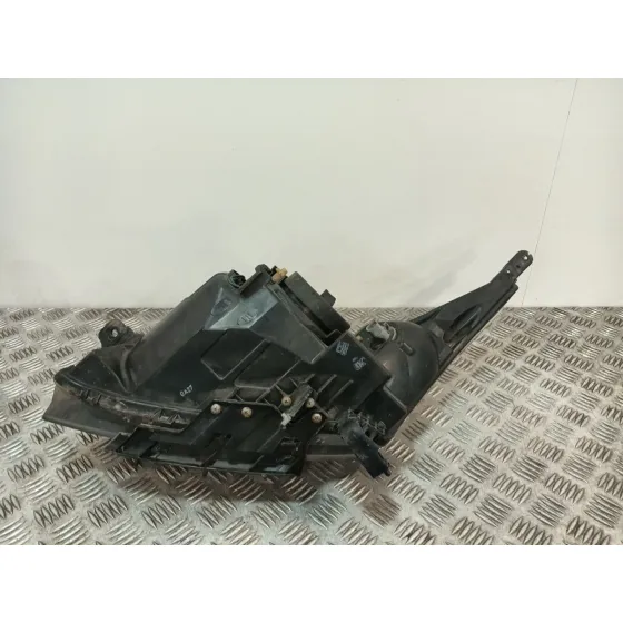 Faro Derecho para Chevrolet Cruze (J300)