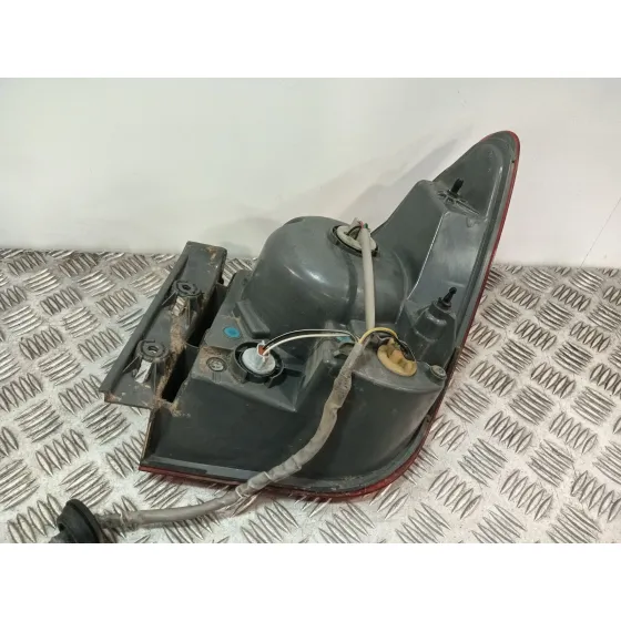 Piloto Trasero Izquierdo para Chevrolet Cruze (J300)