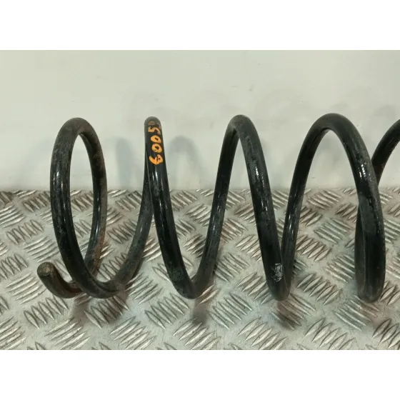 Muelle Trasero Derecho para Mitsubishi Montero (V3_W, V2_W, V4_W, V5_W)