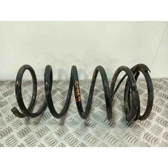 Muelle Trasero Izquierdo para Mitsubishi Montero (V3_W, V2_W, V4_W, V5_W)