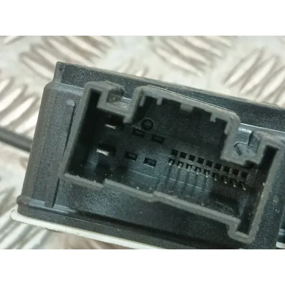 Elevalunas Delantero Izquierdo para Skoda Fabia Iii (Nj3)