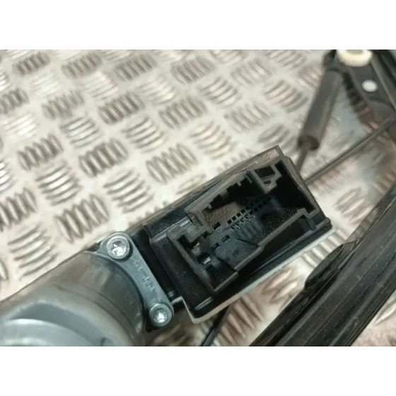 Elevalunas Delantero Derecho para Skoda Fabia Iii (Nj3)