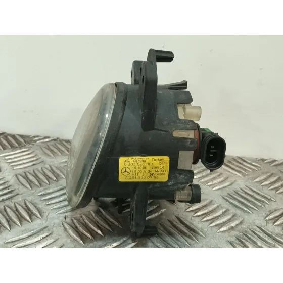 Faro Antiniebla Izquierdo para Mercedes-Benz Clase C (W204)