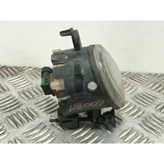 Faro Antiniebla Izquierdo para Mercedes-Benz Clase C (W204)