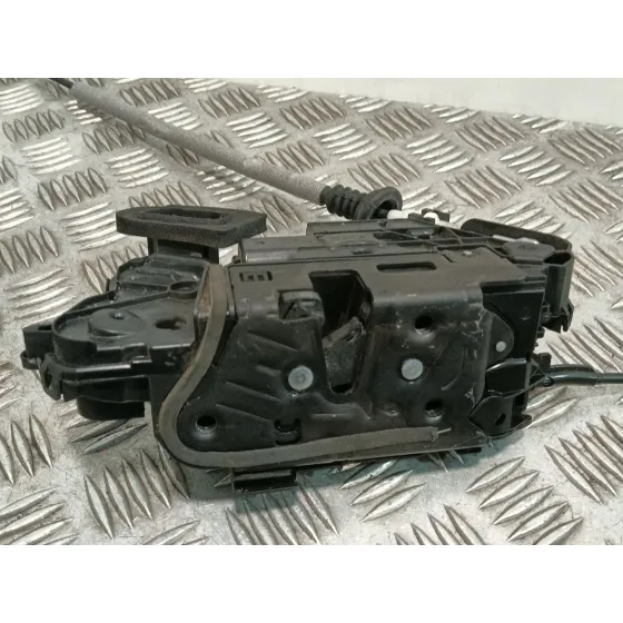 Cerradura Puerta Delantera Izquierda para Skoda Fabia Iii (Nj3)