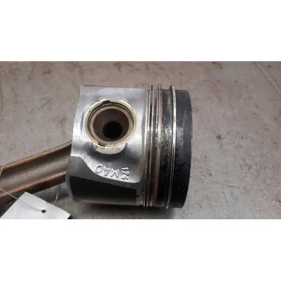 Piston para Skoda Octavia Berlina (1Z3)
