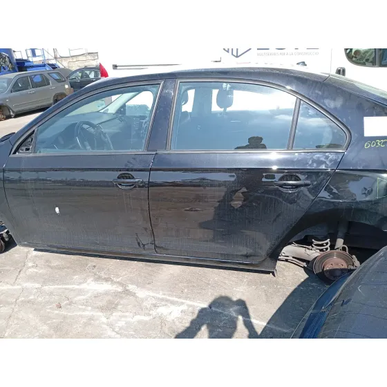 Puerta Trasera Izquierda para Seat Toledo Iv (Kg3)