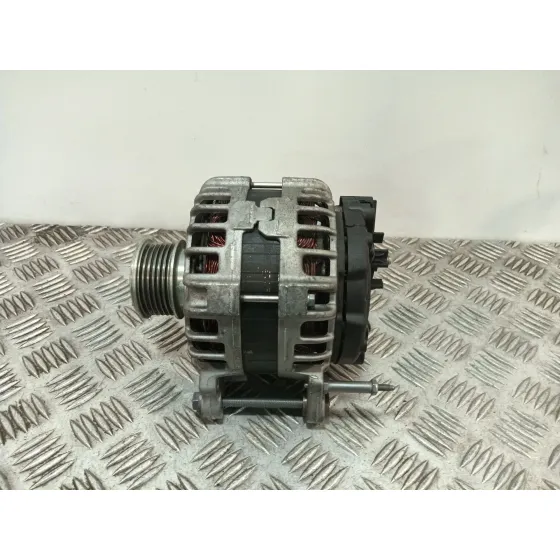 Alternador para Seat Ibiza Iv (6J5, 6P1)