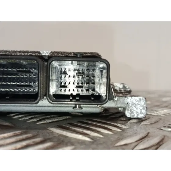Centralita Motor Uce para Renault Megane Iii Hatchback (Bz0/1_, B3_)