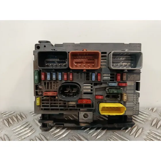 Caja Reles / Fusibles para Peugeot Partner Monospace (5_, G_)