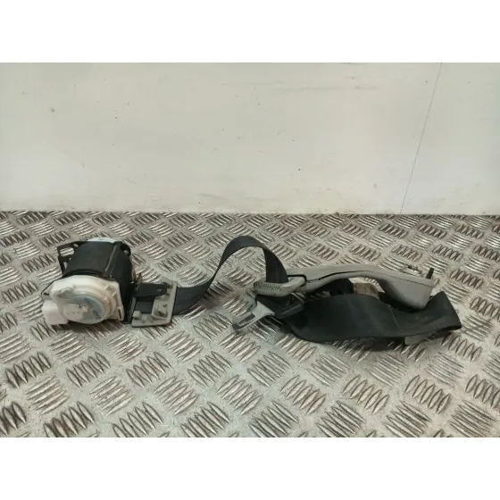 Cinturon Seguridad Trasero Derecho para Mitsubishi Montero (V60/V70)