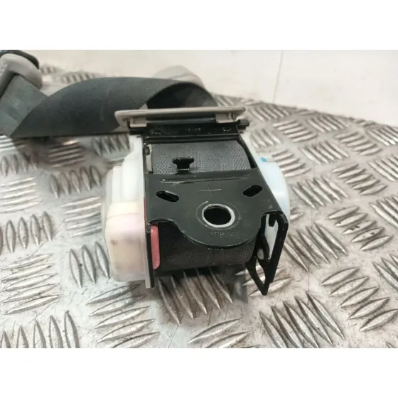 Cinturon Seguridad Trasero Izquierdo para Mitsubishi Montero (V60/V70)