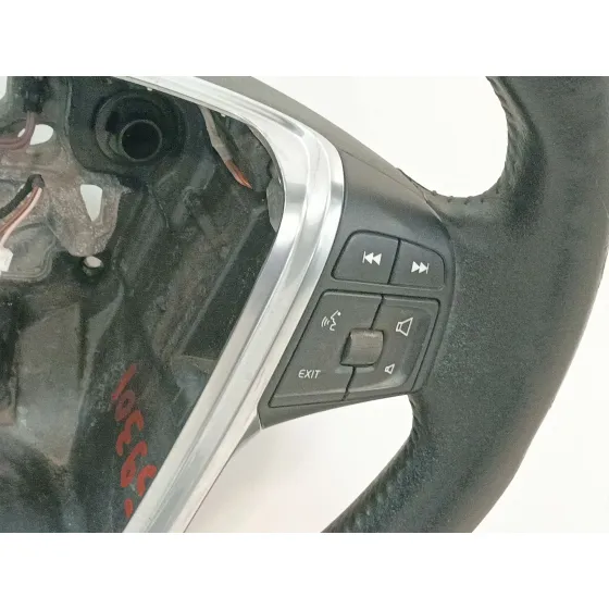 Volante para Volvo V40 Hatchback (525)