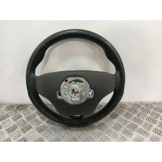 Volante para Volvo V40 Hatchback (525)