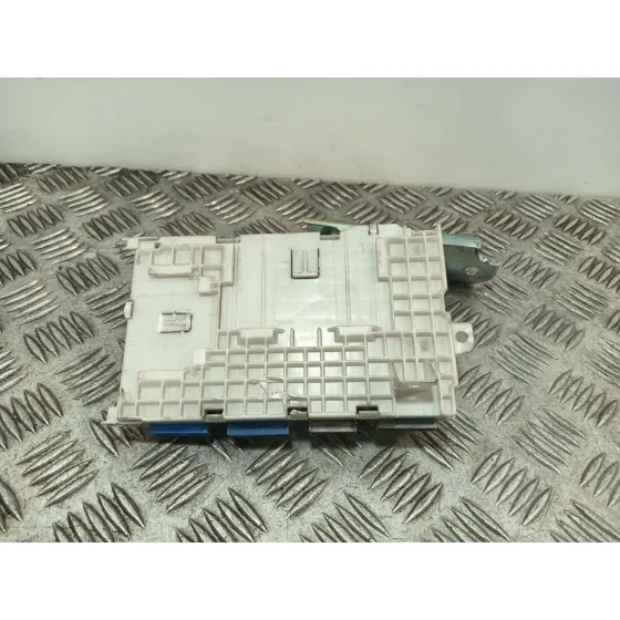 Modulo Electronico para Mazda 3 Lim. (Bl)