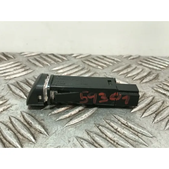 Warning para Volvo V40 Hatchback (525)
