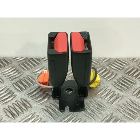 Enganche Cinturon Trasero Izquierdo para Volvo V40 Hatchback (525)