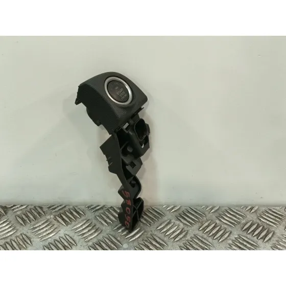 Moldura para Mazda 3 Lim. (Bl)