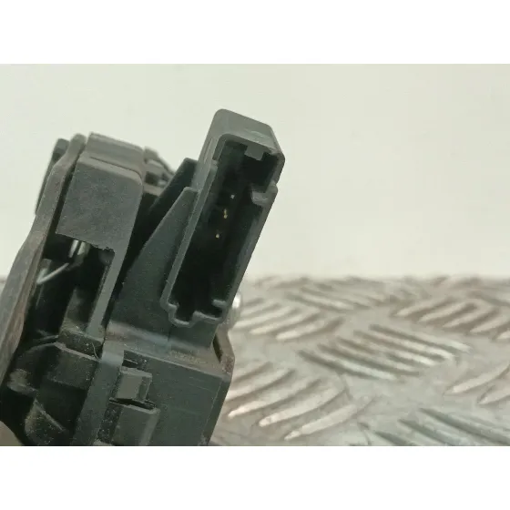 Cerradura Maletero / Porton para Opel Astra J Lim.