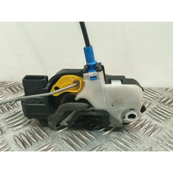 Cerradura Puerta Delantera Izquierda para Opel Astra J Lim.