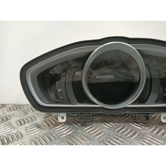 Cuadro Instrumentos para Volvo V40 Hatchback (525)