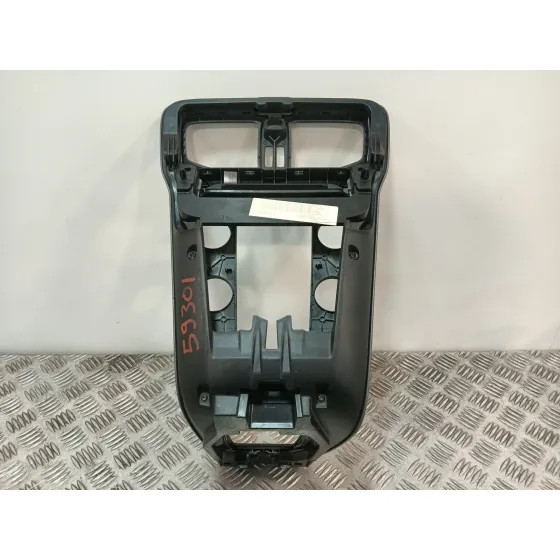 Consola Central para Volvo V40 Hatchback (525)
