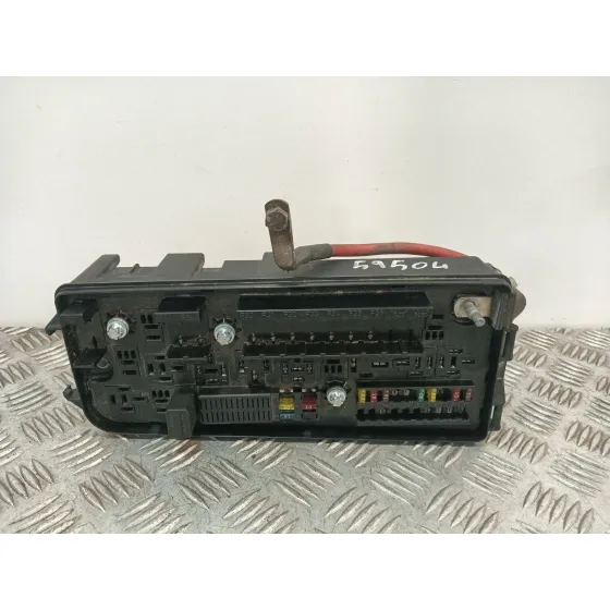 Caja Reles / Fusibles para Opel Vectra C (Z02)