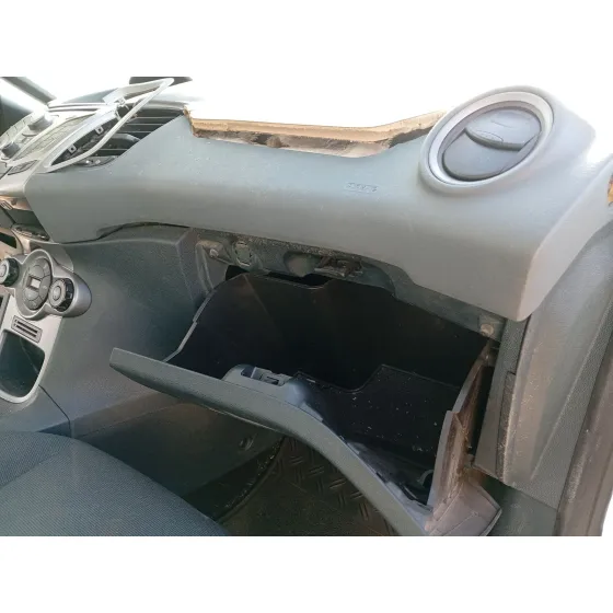 Guantera para Ford Fiesta Vi (Cb1, Ccn)
