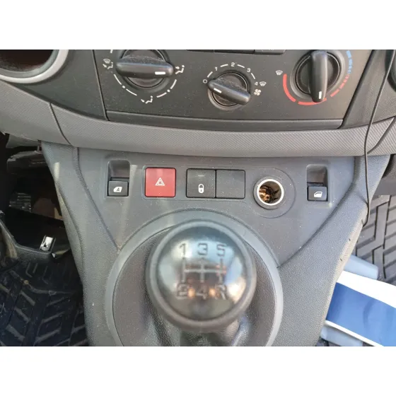 Mando Elevalunas Delantero Derecho para Peugeot Partner Origin Monospace (G_)