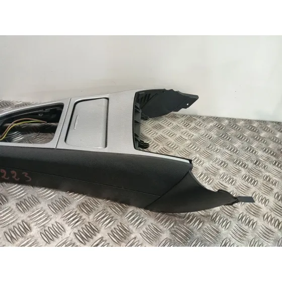 Apoyabrazos Central para Bmw 1 (E81)