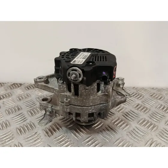 Alternador para Toyota Yaris (_P13_)