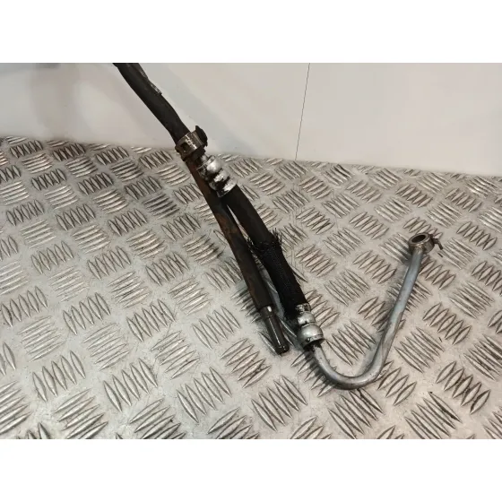 Tubo para Mazda 3 Lim. (Bl)