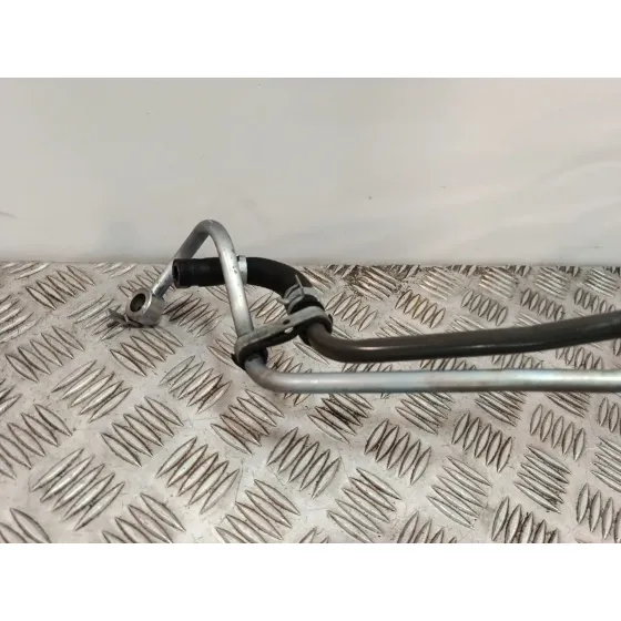 Tubo para Mazda 3 Lim. (Bl)