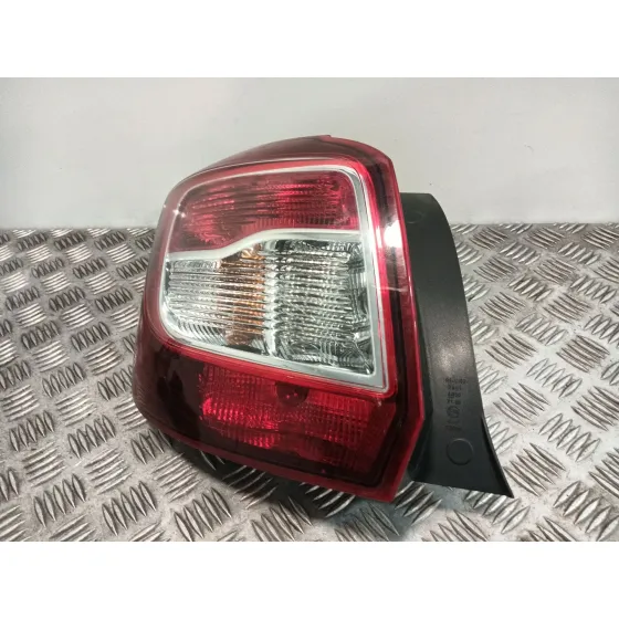 Piloto Trasero Izquierdo para Dacia Sandero Ii (B8_)