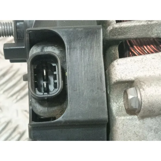 Alternador para Opel Astra J (P10)