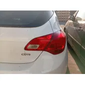 Piloto Trasero Derecho para Opel Astra J (P10)