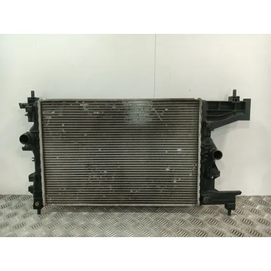 Radiador Agua para Opel Astra J (P10)