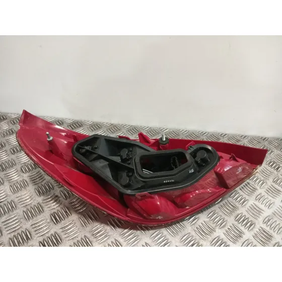 Piloto Trasero Derecho para Peugeot 207 Cc (Wd_)