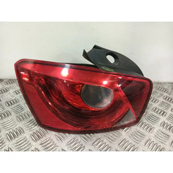 Piloto Trasero Izquierdo para Seat Ibiza Iv St (6J8, 6P8)
