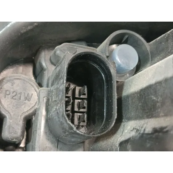 Piloto Trasero Izquierdo para Seat Ibiza Iv St (6J8, 6P8)
