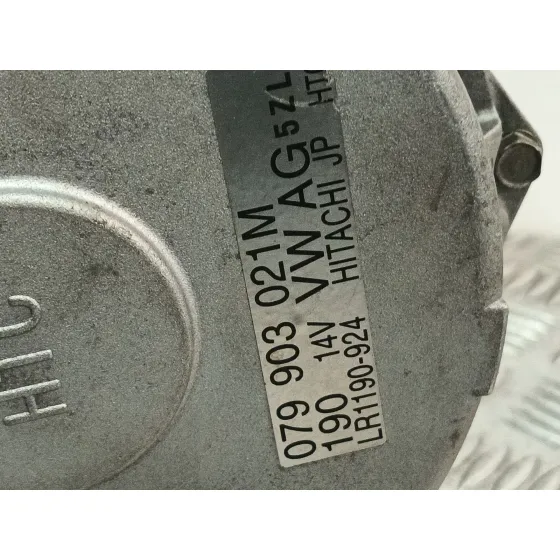 Alternador para Audi Q7 (4Lb)