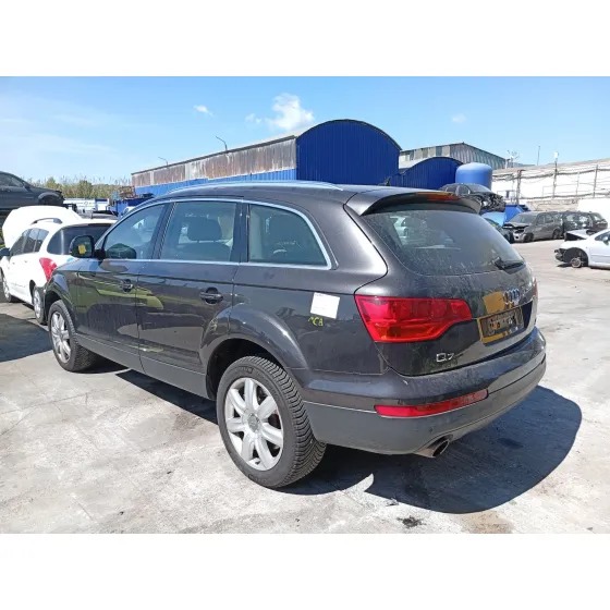 Barra Estabilizadora Trasera para Audi Q7 (4Lb)